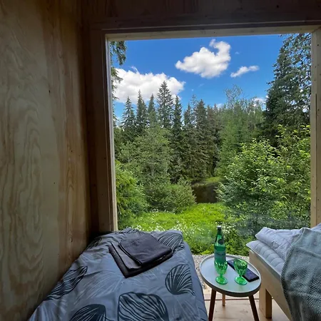 Kolocabins - Hiitolanjoki 3 شقة Simpele